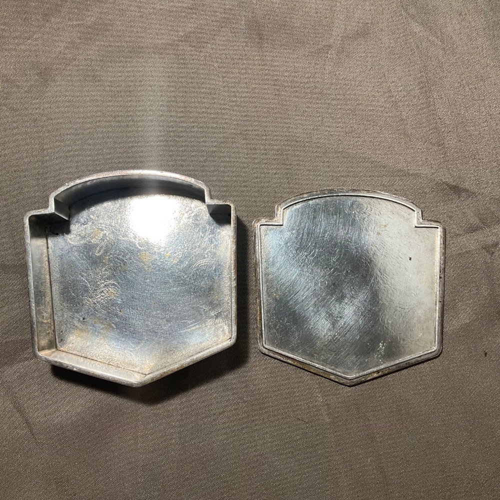 Silver Monogram Shield Box - Picture 5 of 6